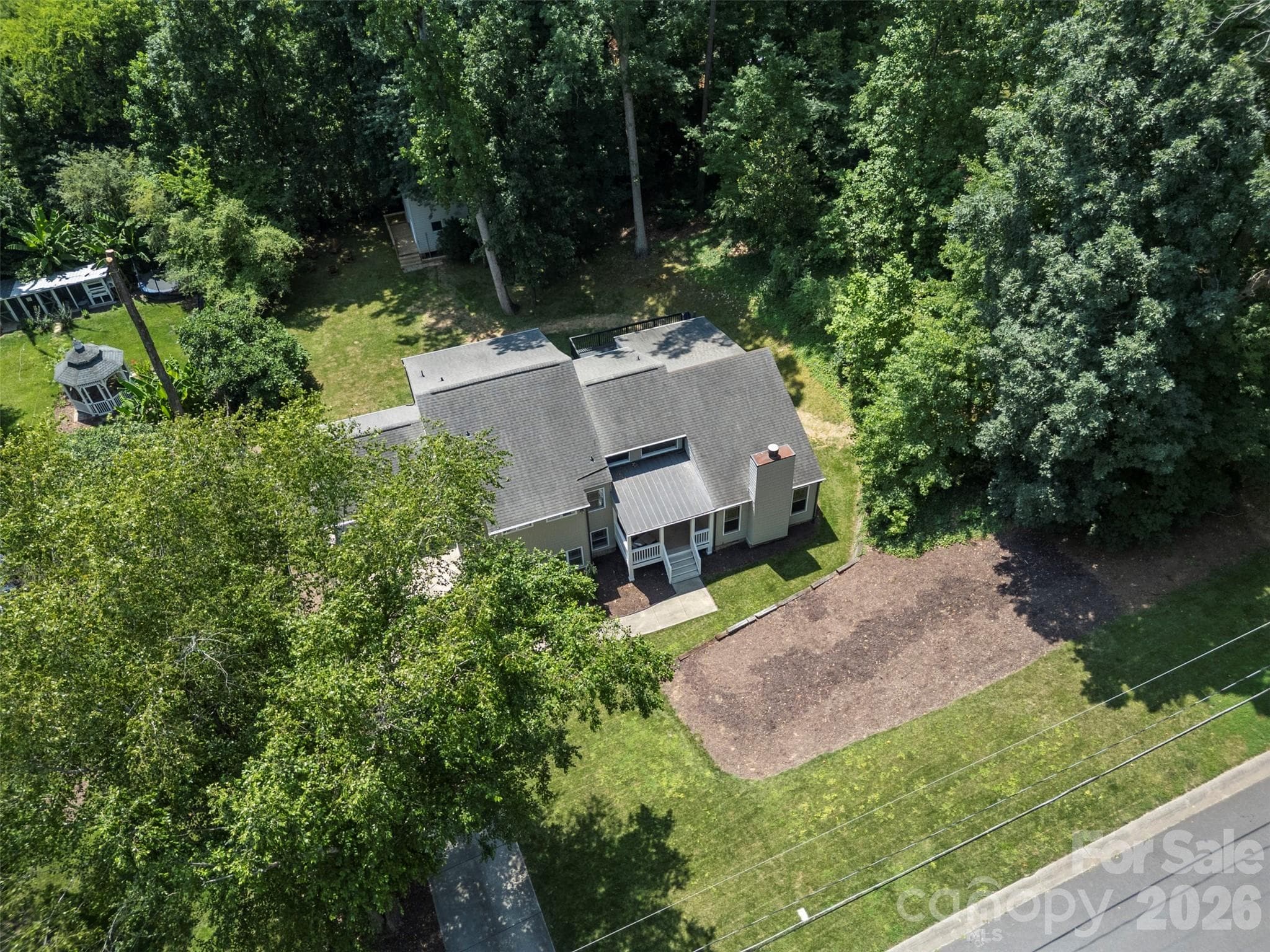 Single Family Residence at 6219 Fair Valley Drive, Charlotte, photo 5 of 36