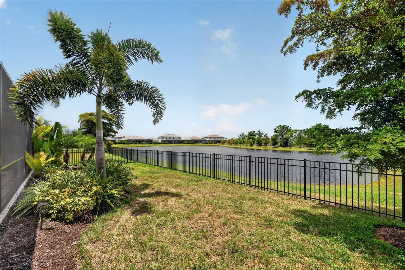 Single Family Residence at 4881 SEAFOAM TRL, LAKEWOOD RANCH, photo 44 of 68