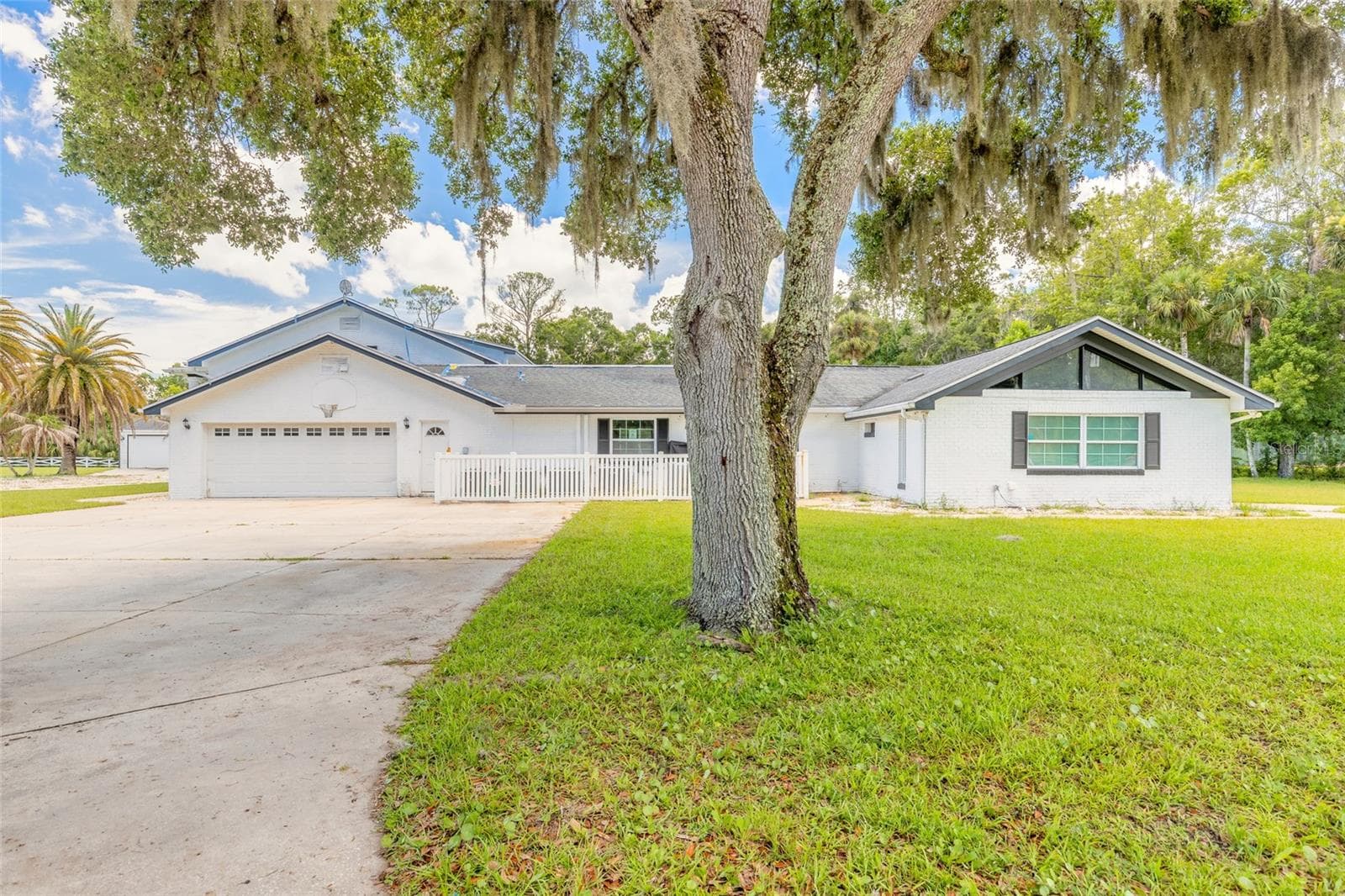 Right Side - 2015 HALIFAX DR, PORT ORANGE