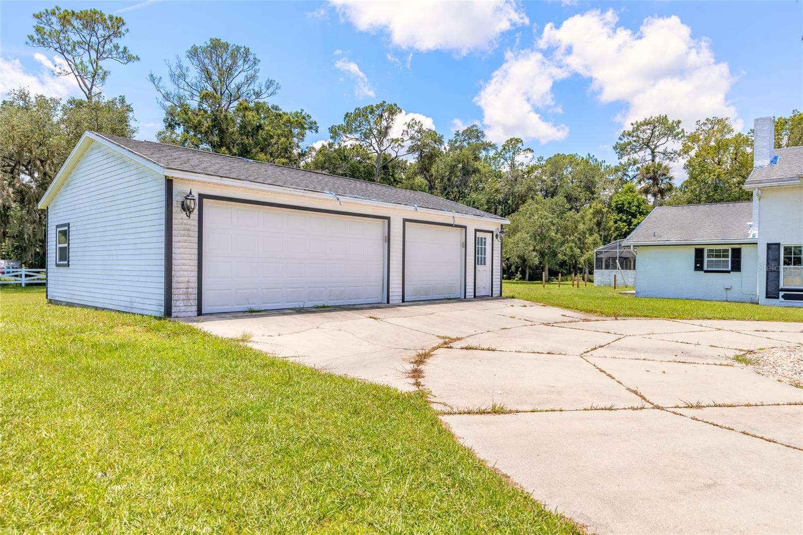 Detached 3-4 Car Garage - 2015 HALIFAX DR, PORT ORANGE