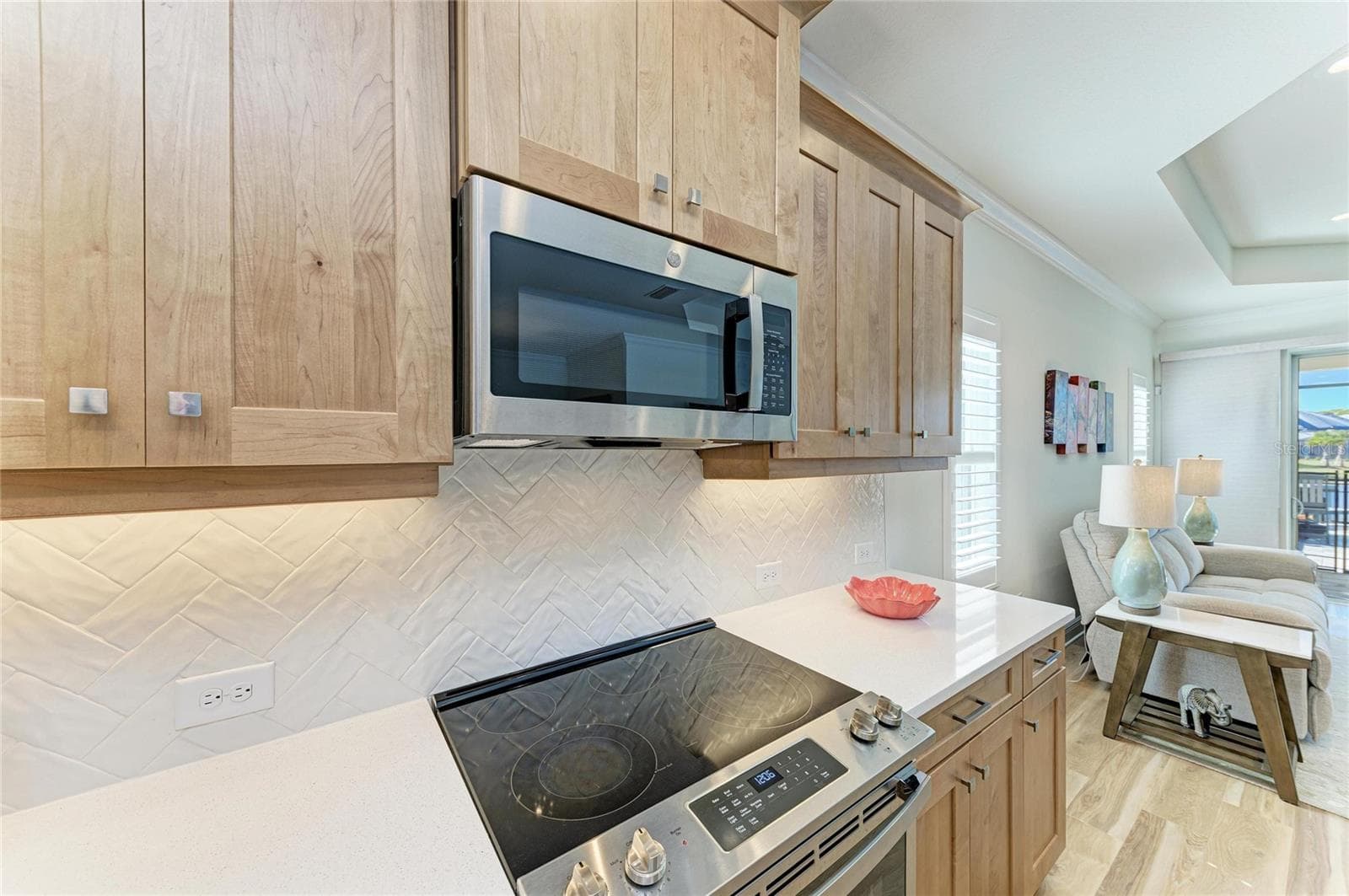 Single Family Residence at 9920 CRYSTAL ISLE CIR, SARASOTA, photo 19 of 92