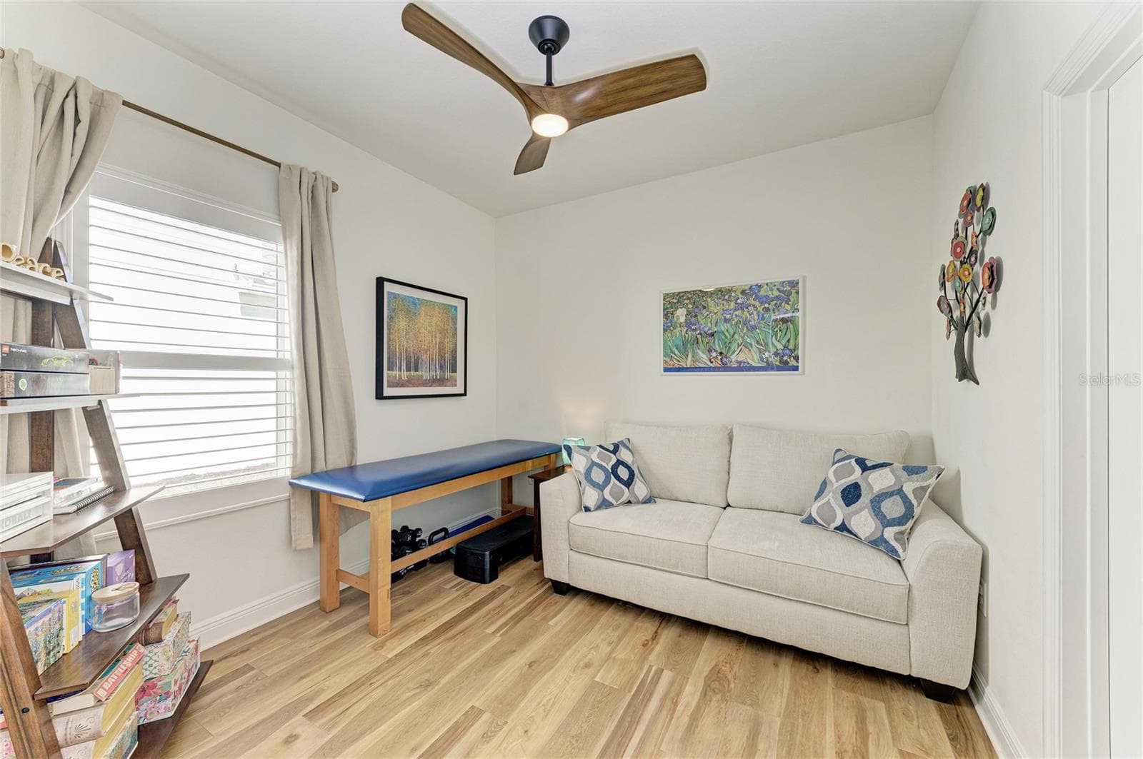 Single Family Residence at 9920 CRYSTAL ISLE CIR, SARASOTA, photo 45 of 92