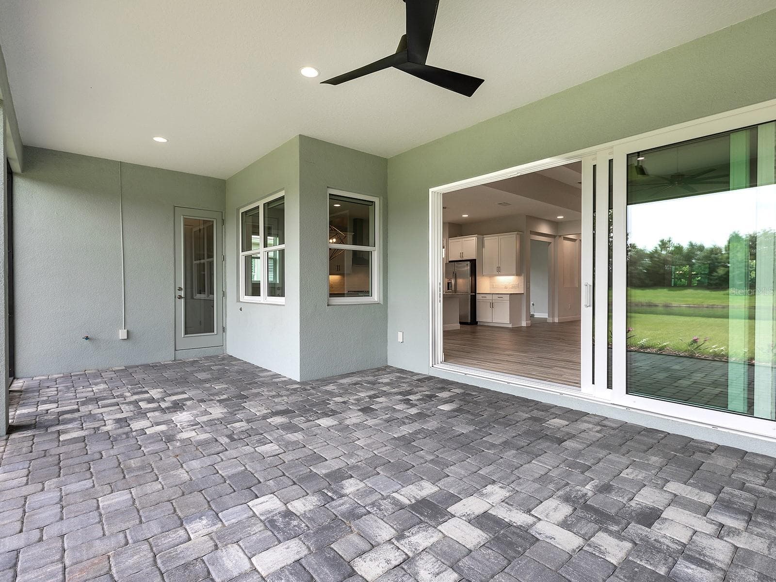 Single Family Residence at 8282 GRANDE SHORES DR, SARASOTA, photo 48 of 87