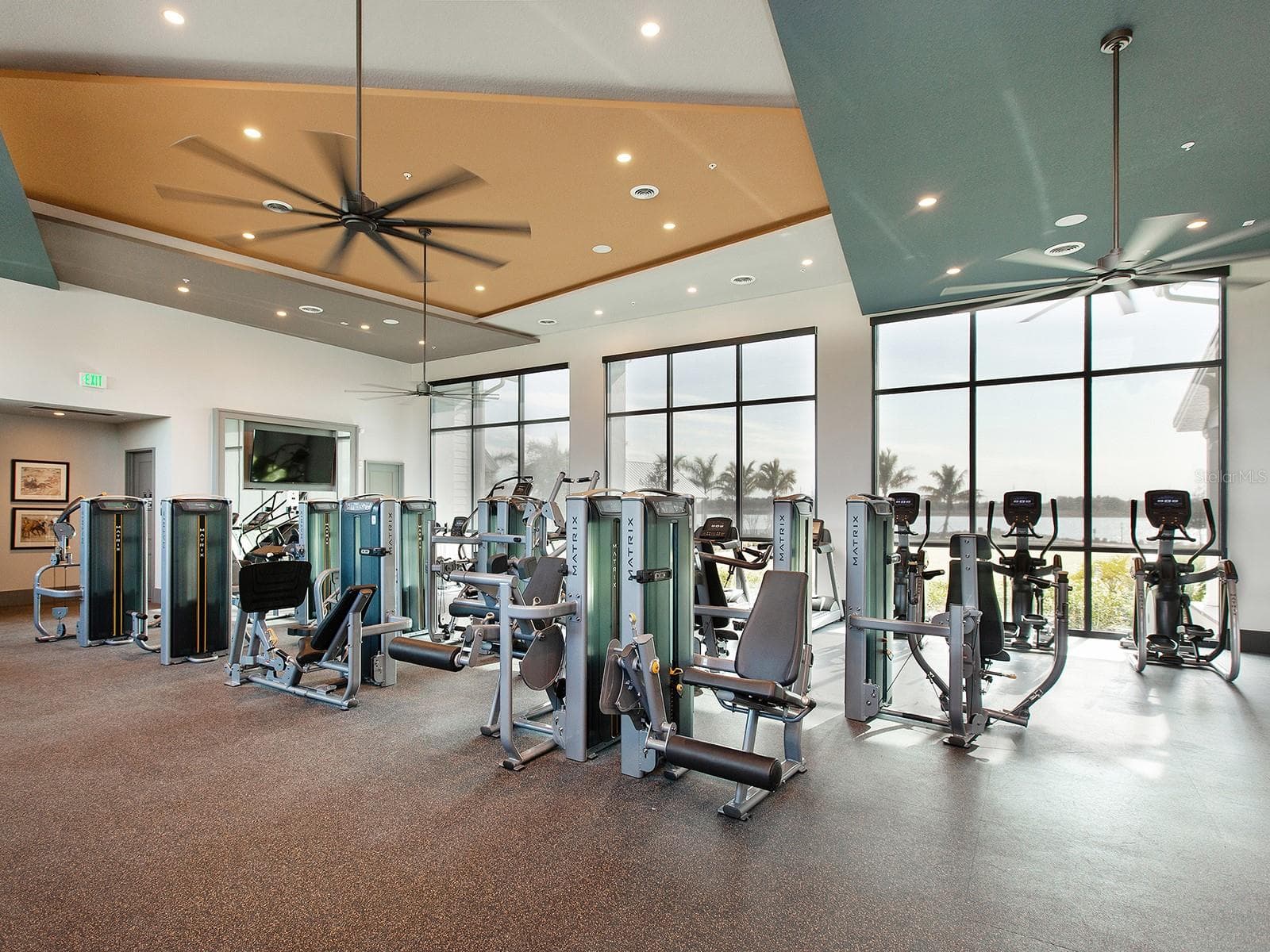 Single Family Residence at 8282 GRANDE SHORES DR, SARASOTA, photo 60 of 87