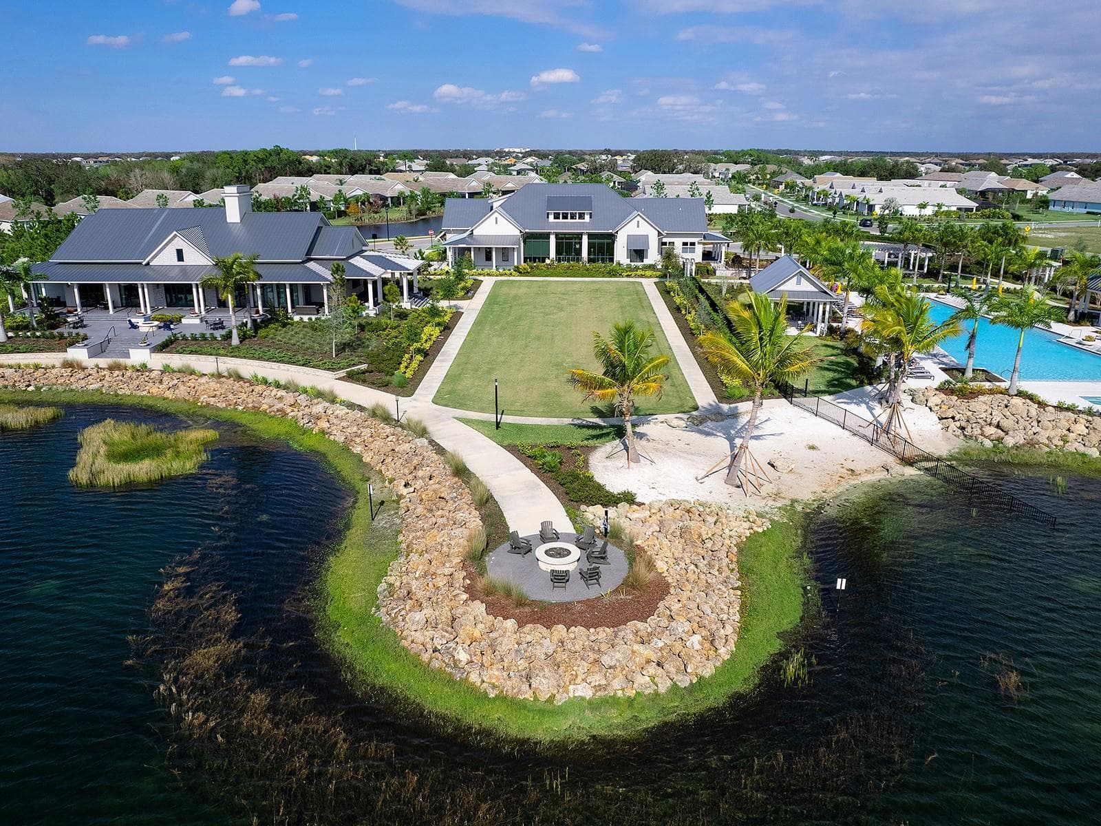 Single Family Residence at 8282 GRANDE SHORES DR, SARASOTA, photo 63 of 87
