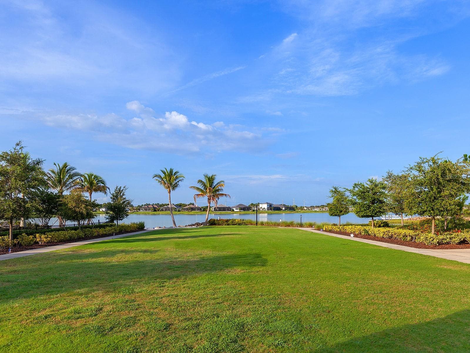 Single Family Residence at 8282 GRANDE SHORES DR, SARASOTA, photo 77 of 87