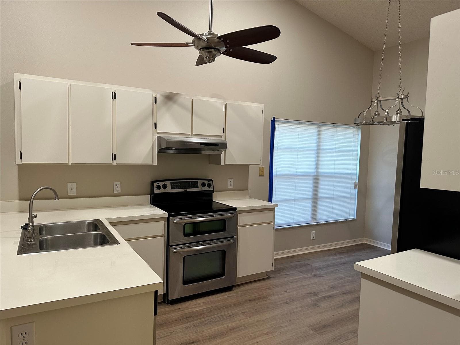 Single Family Residence at 9765 FOX CHAPEL RD, TAMPA, photo 15 of 18
