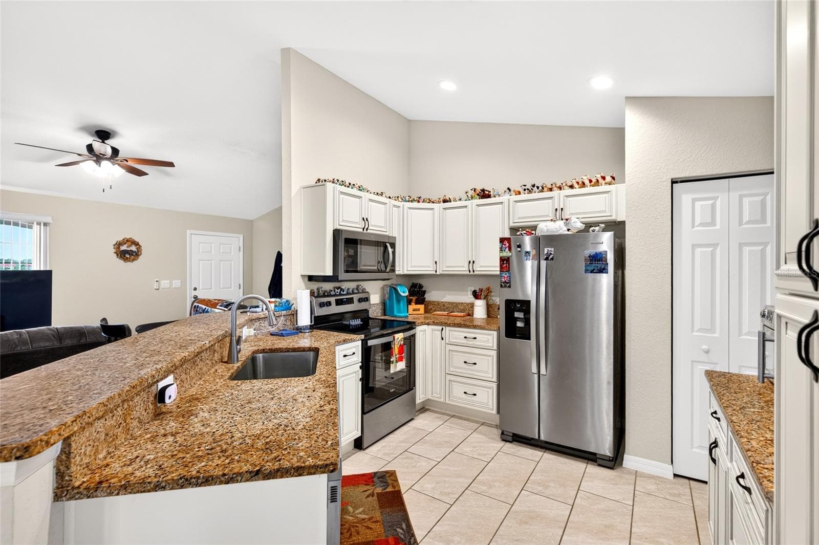 Single Family Residence at 13581 SW 48TH CT, OCALA, photo 12 of 35