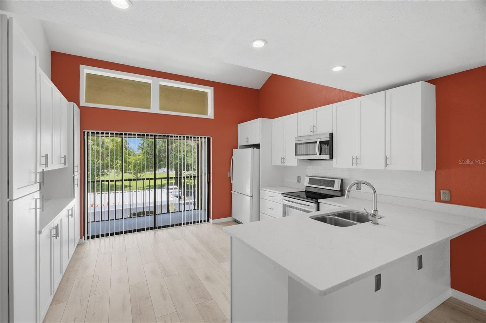 Condominium at 60 ST ANDREWS PL #60, OLDSMAR, photo 14 of 39