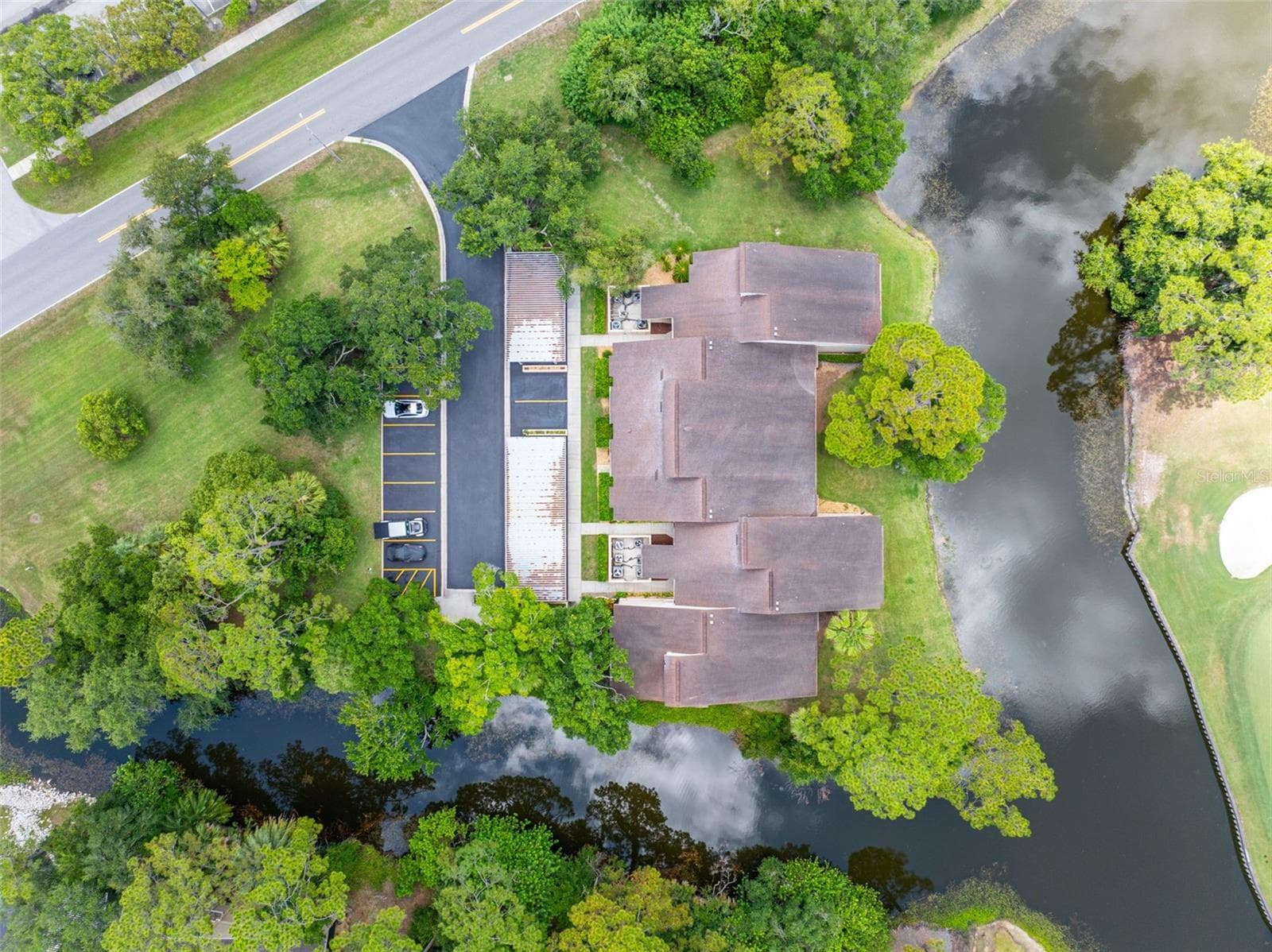 Condominium at 60 ST ANDREWS PL #60, OLDSMAR, photo 31 of 39