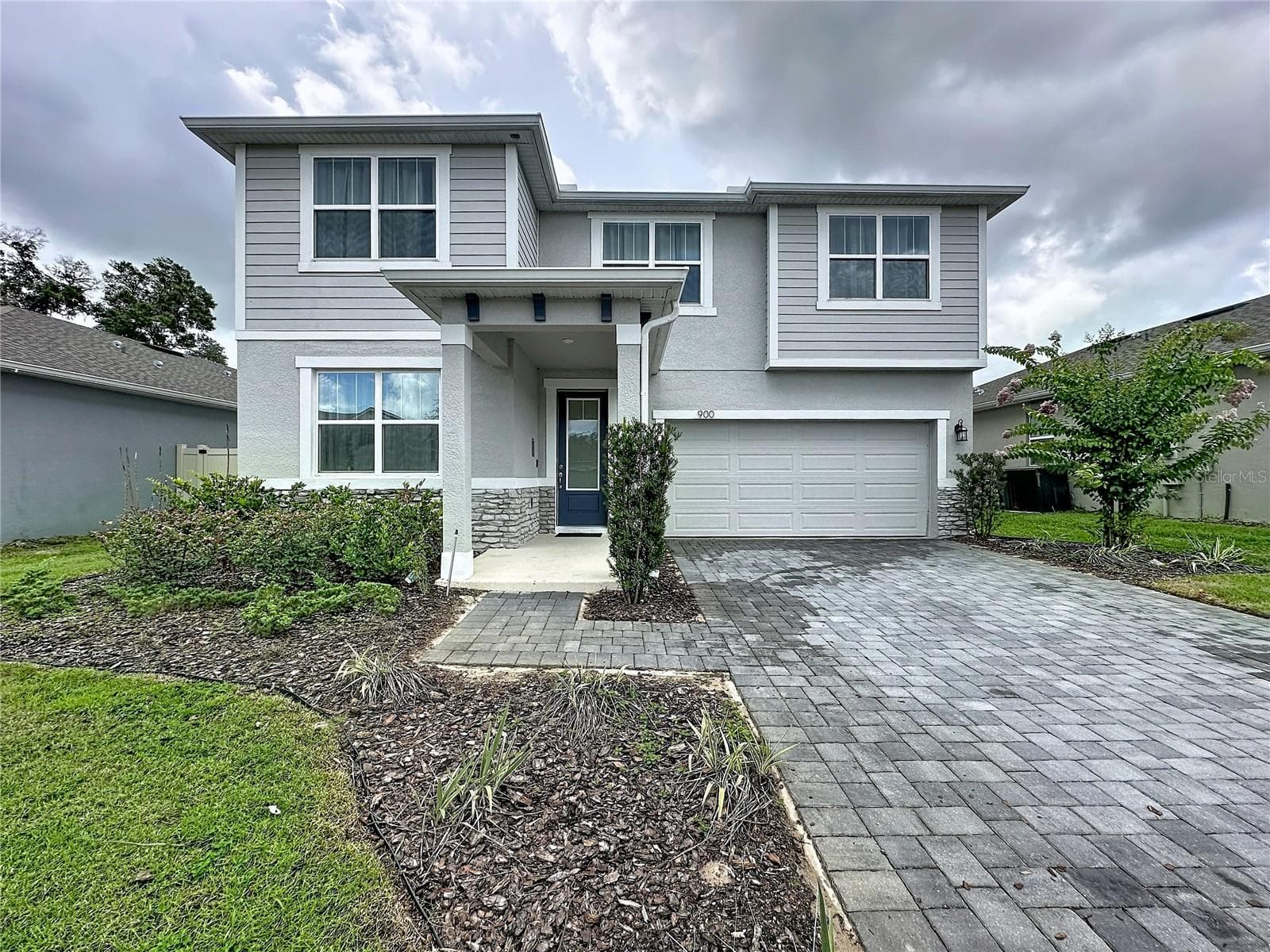 Front - 900 HONEY PETAL LN, DELAND