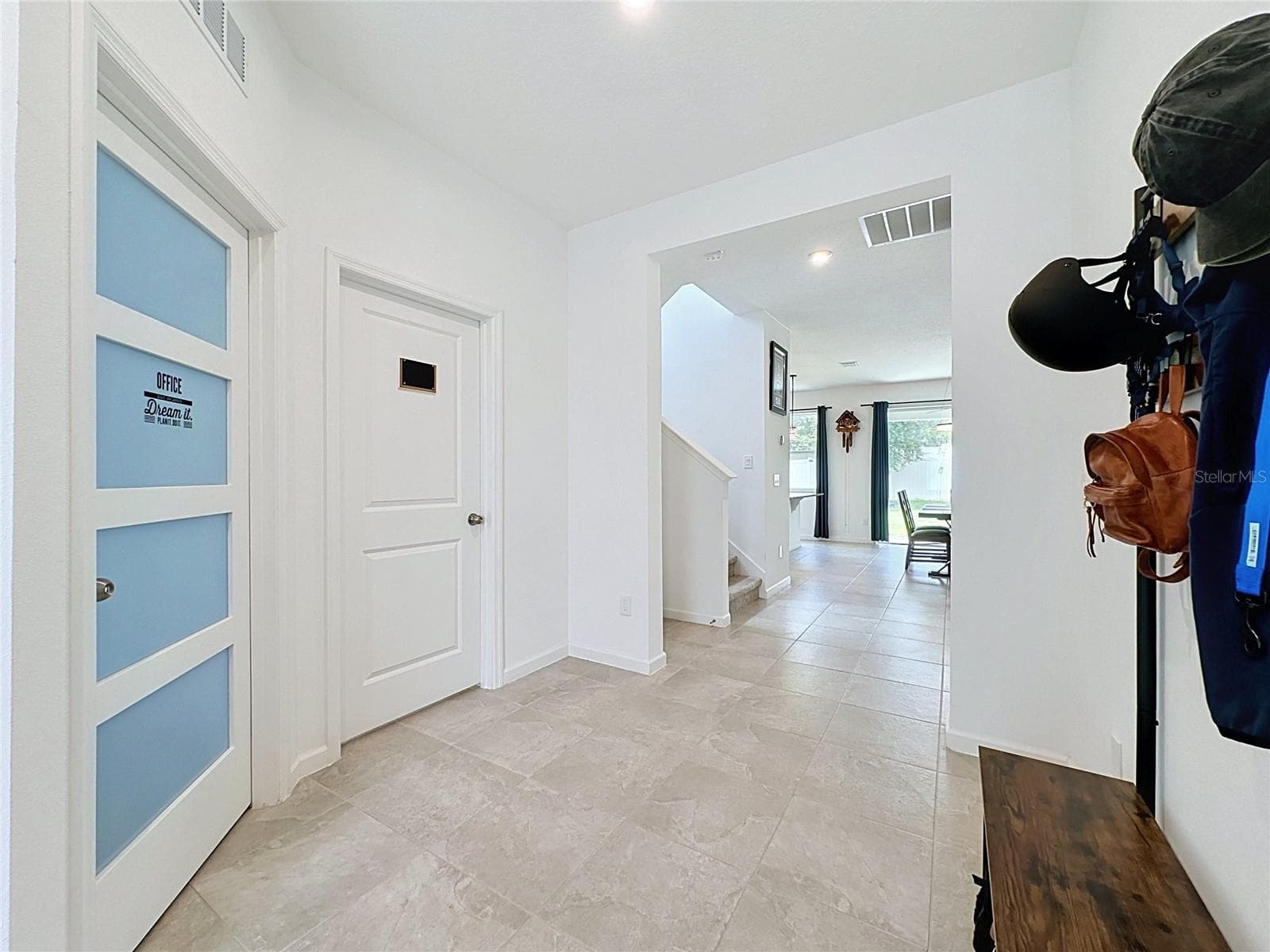 Entry Hallway - 900 HONEY PETAL LN, DELAND