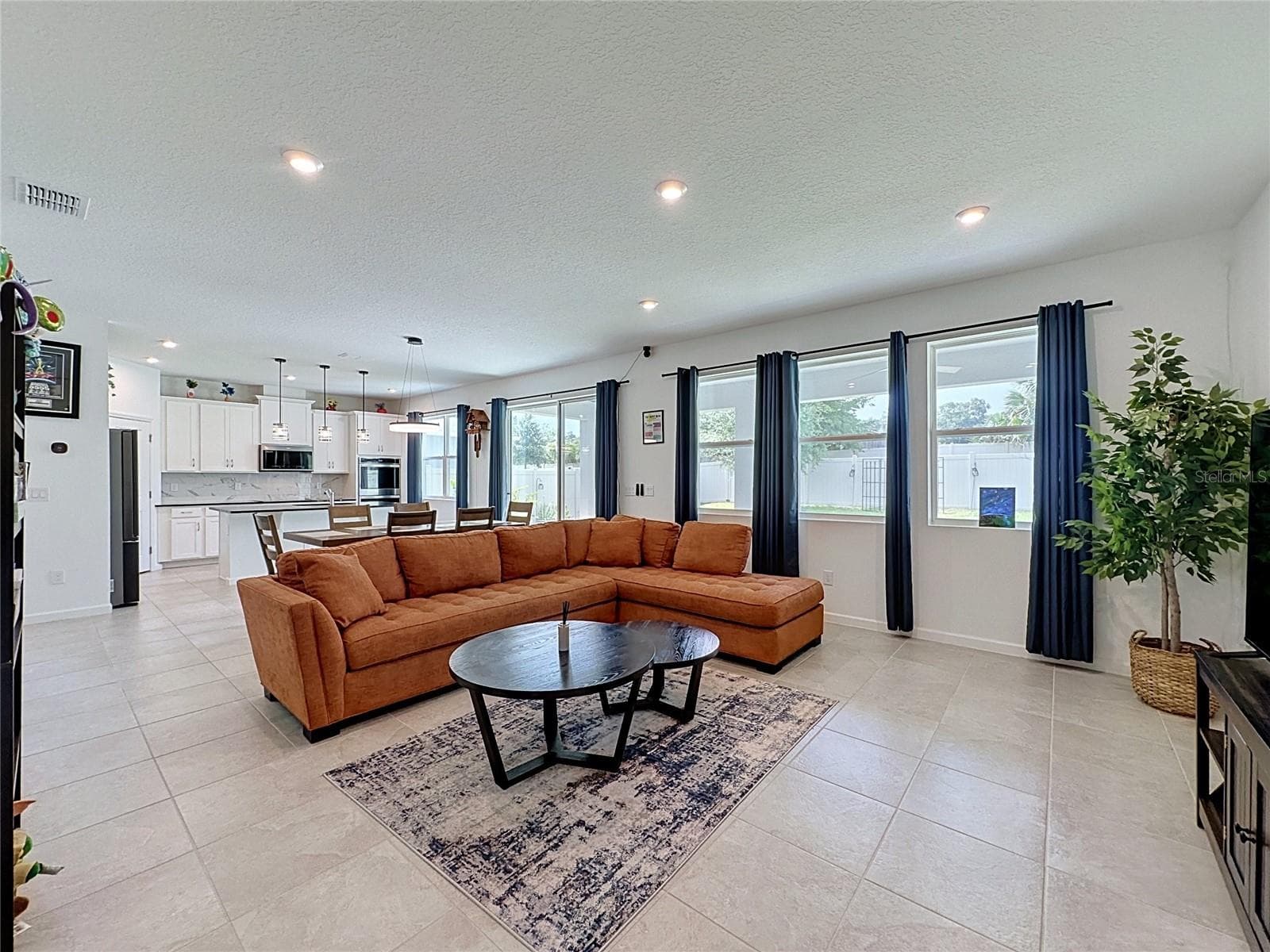 Single Family Residence at 900 HONEY PETAL LN, DELAND, photo 17 of 42