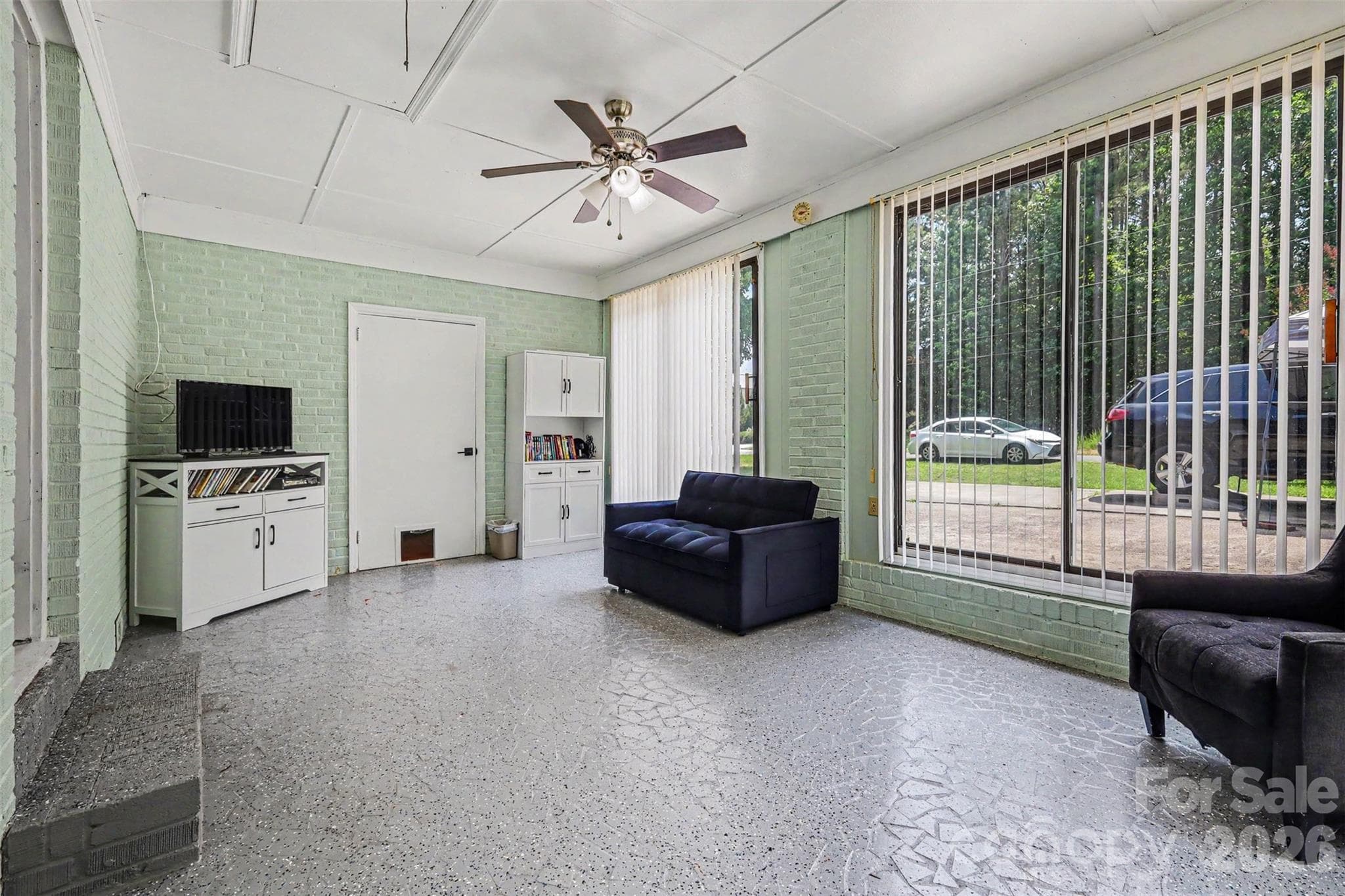 Single Family Residence at 953 Twin Lakes Road, Rock Hill, photo 12 of 19