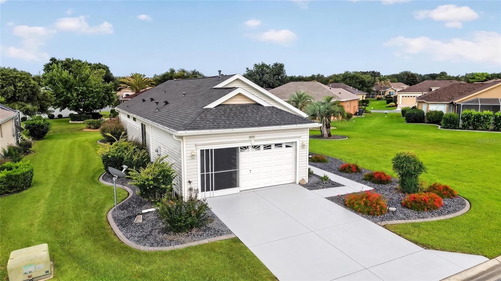 Single Family Residence at 12771 SE 92ND TER, SUMMERFIELD, photo 3 of 60