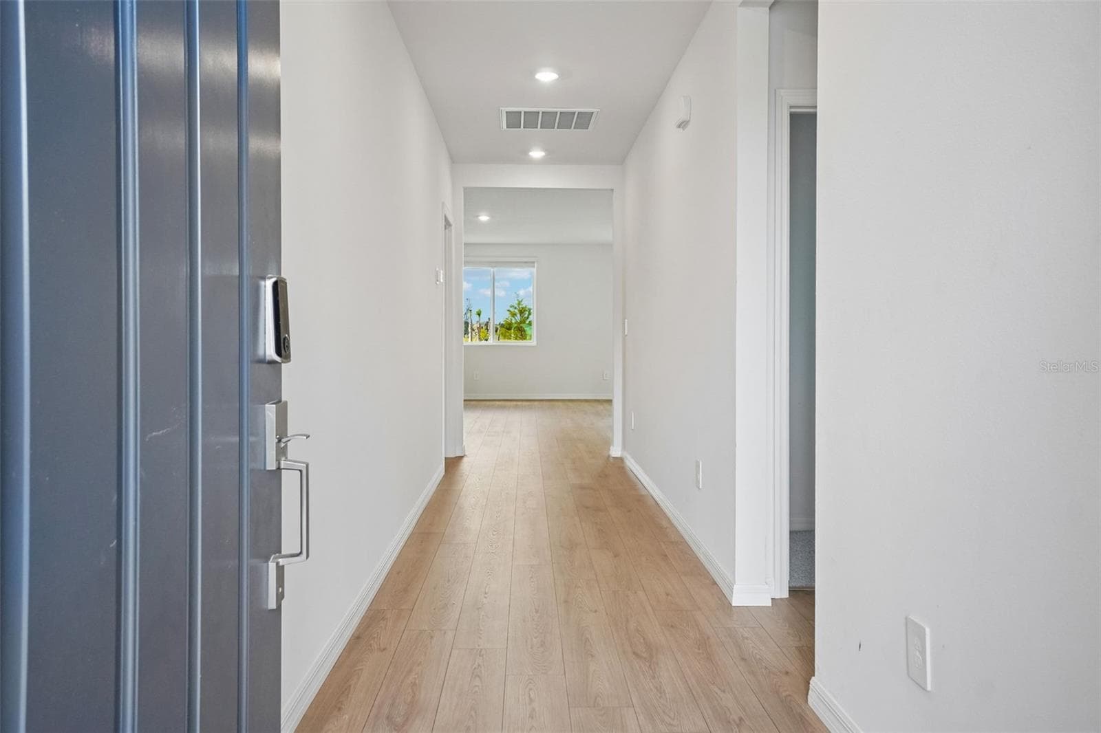 Single Family Residence at 13696 UMBER FOREST ST, HUDSON, photo 5 of 39
