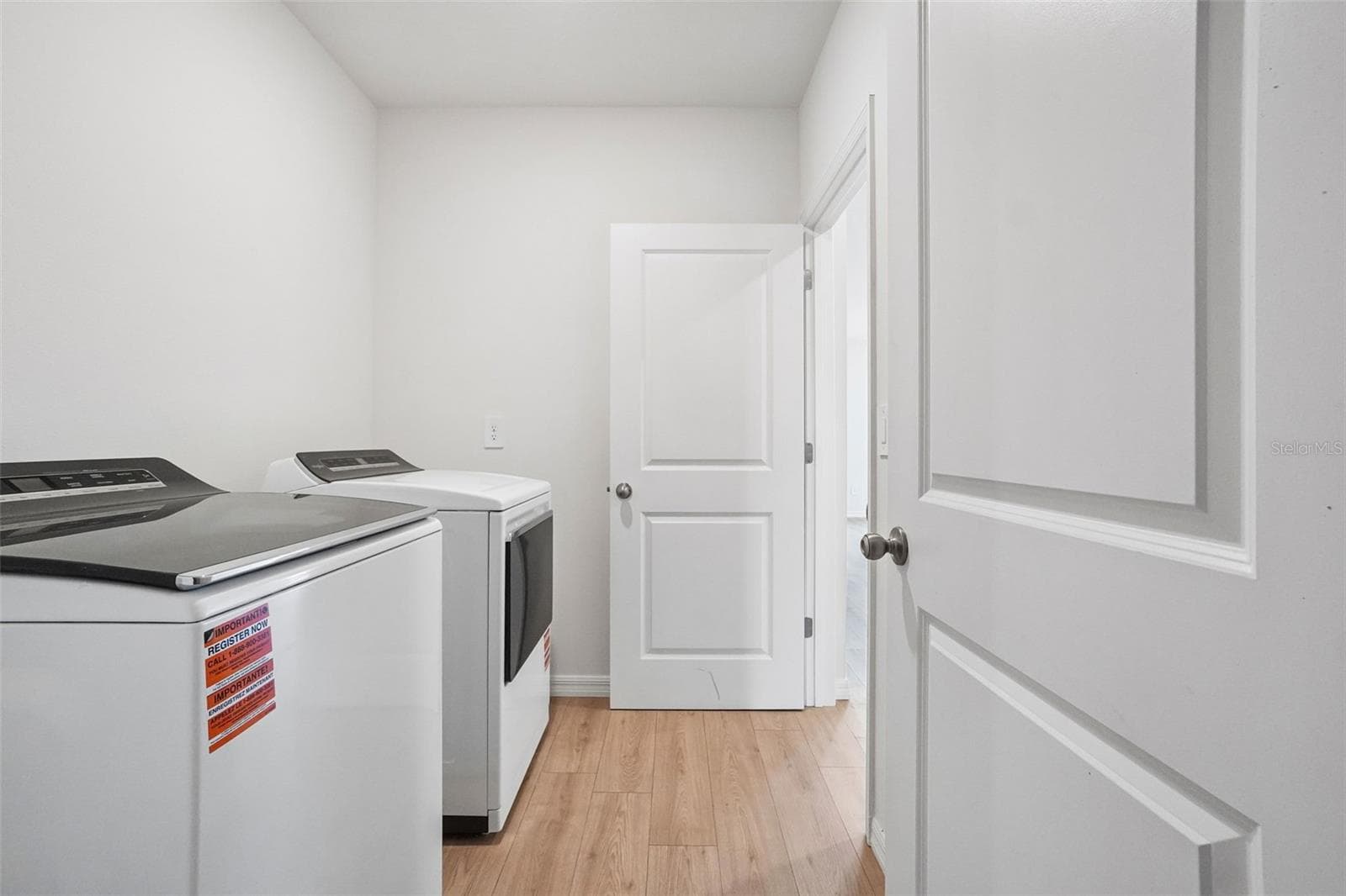 Single Family Residence at 13696 UMBER FOREST ST, HUDSON, photo 27 of 39