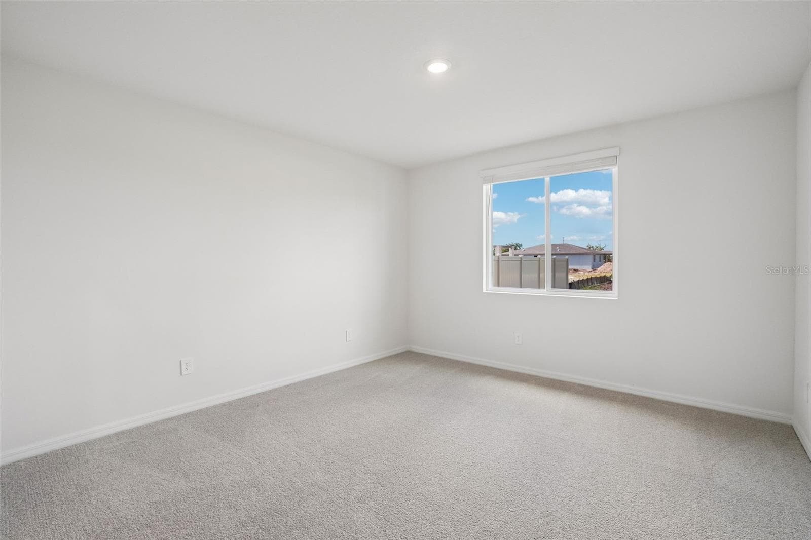 Single Family Residence at 13696 UMBER FOREST ST, HUDSON, photo 28 of 39