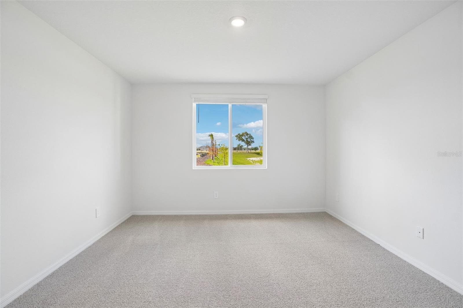Single Family Residence at 13696 UMBER FOREST ST, HUDSON, photo 29 of 39