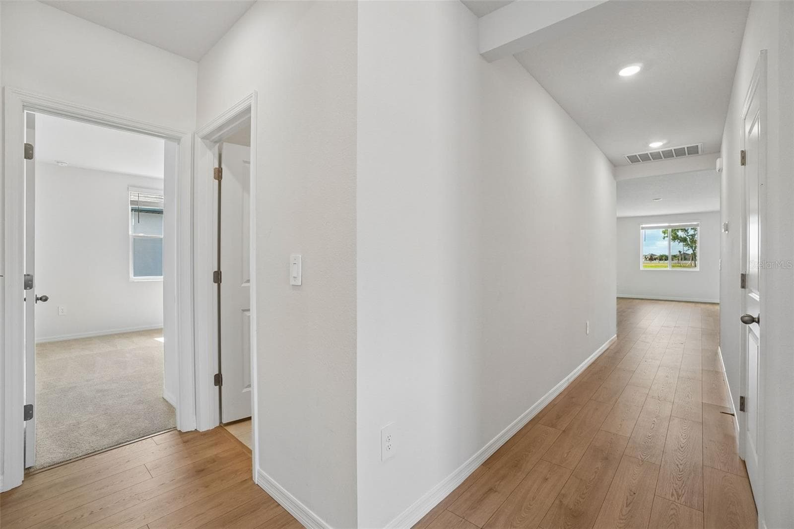 Single Family Residence at 13684 UMBER FOREST ST, HUDSON, photo 20 of 47