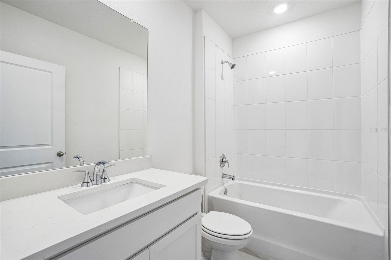 Single Family Residence at 13684 UMBER FOREST ST, HUDSON, photo 26 of 47