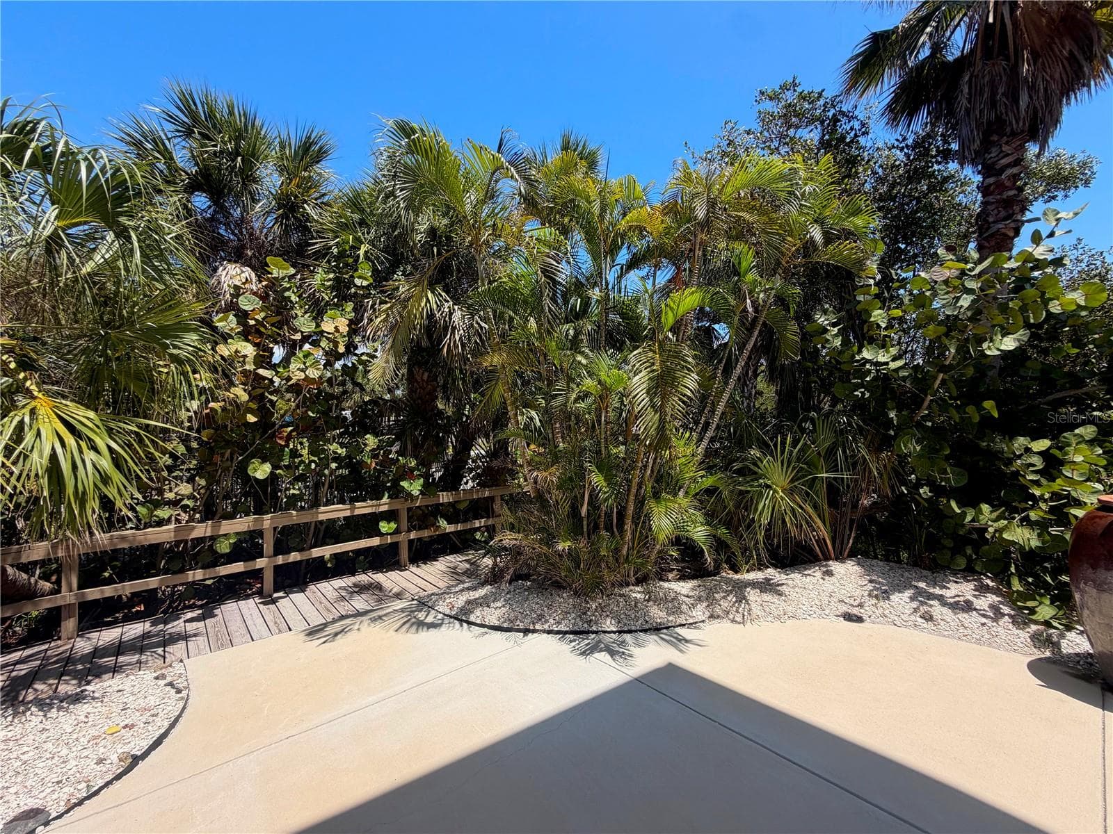 Single Family Residence at 7025 MANASOTA KEY RD, ENGLEWOOD, photo 38 of 57