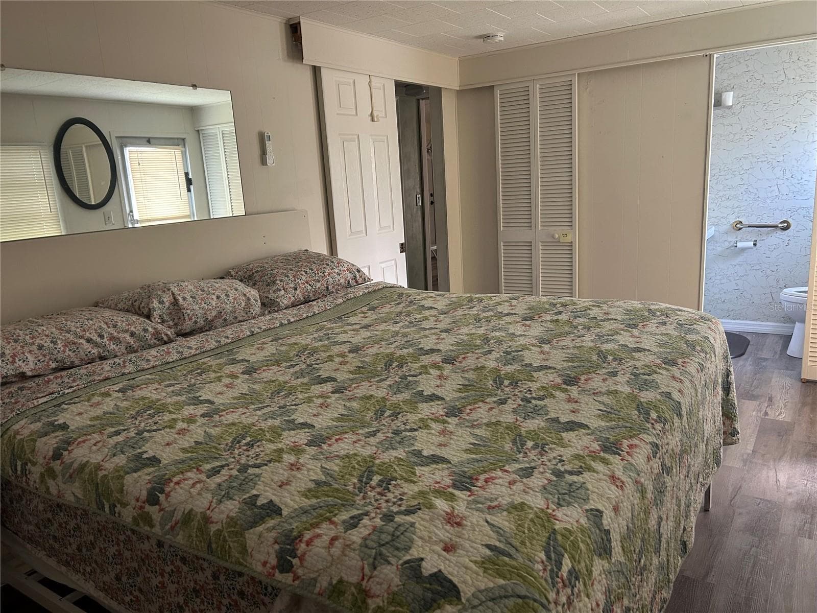 Mobile Home at 5325 BOCA RATON AVE, SARASOTA, photo 13 of 64