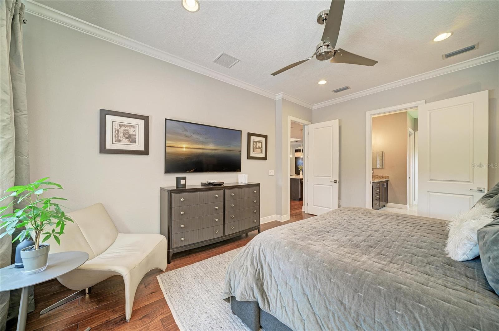 Single Family Residence at 10121 MARBELLA DR, BRADENTON, photo 35 of 99
