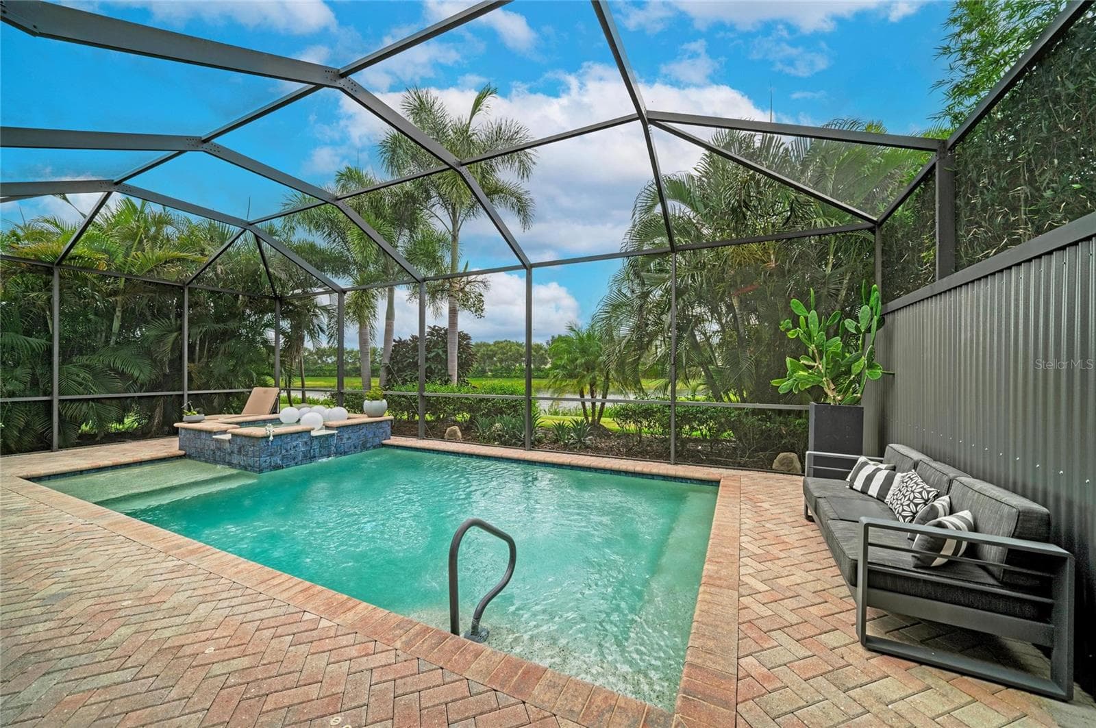 Single Family Residence at 10121 MARBELLA DR, BRADENTON, photo 50 of 99
