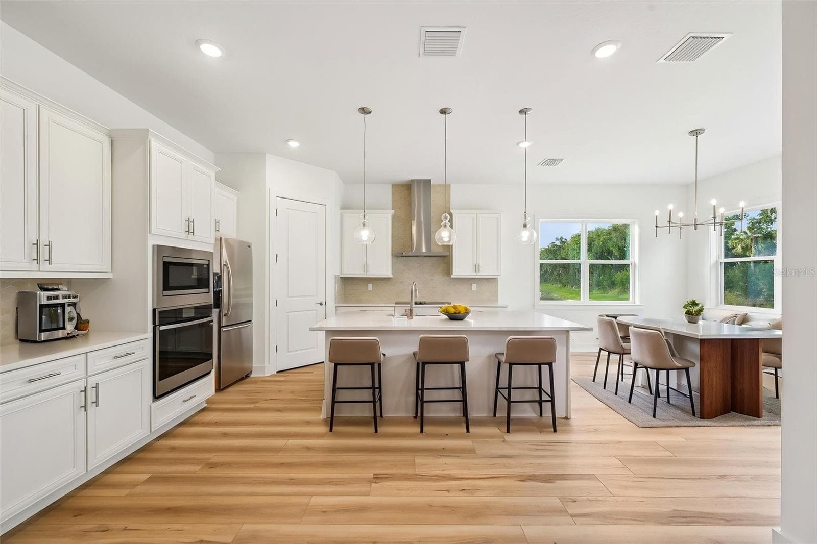 Single Family Residence at 12231 WHITE BLOSSOM CT, PARRISH, photo 9 of 41