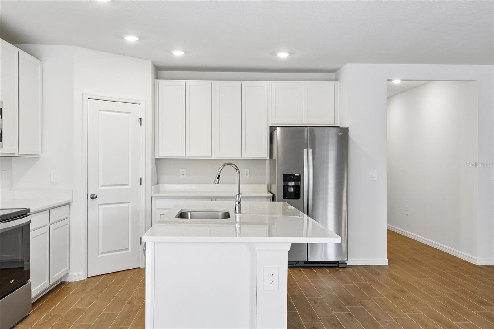 Single Family Residence at 13755 UMBER FOREST ST, HUDSON, photo 12 of 50