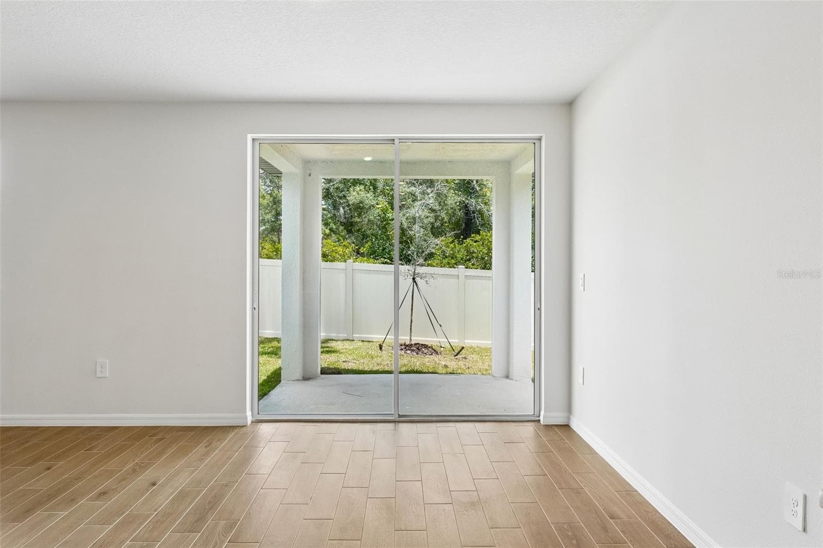 Single Family Residence at 13755 UMBER FOREST ST, HUDSON, photo 19 of 50