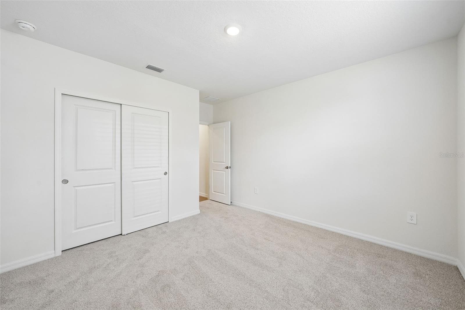 Single Family Residence at 13755 UMBER FOREST ST, HUDSON, photo 36 of 50