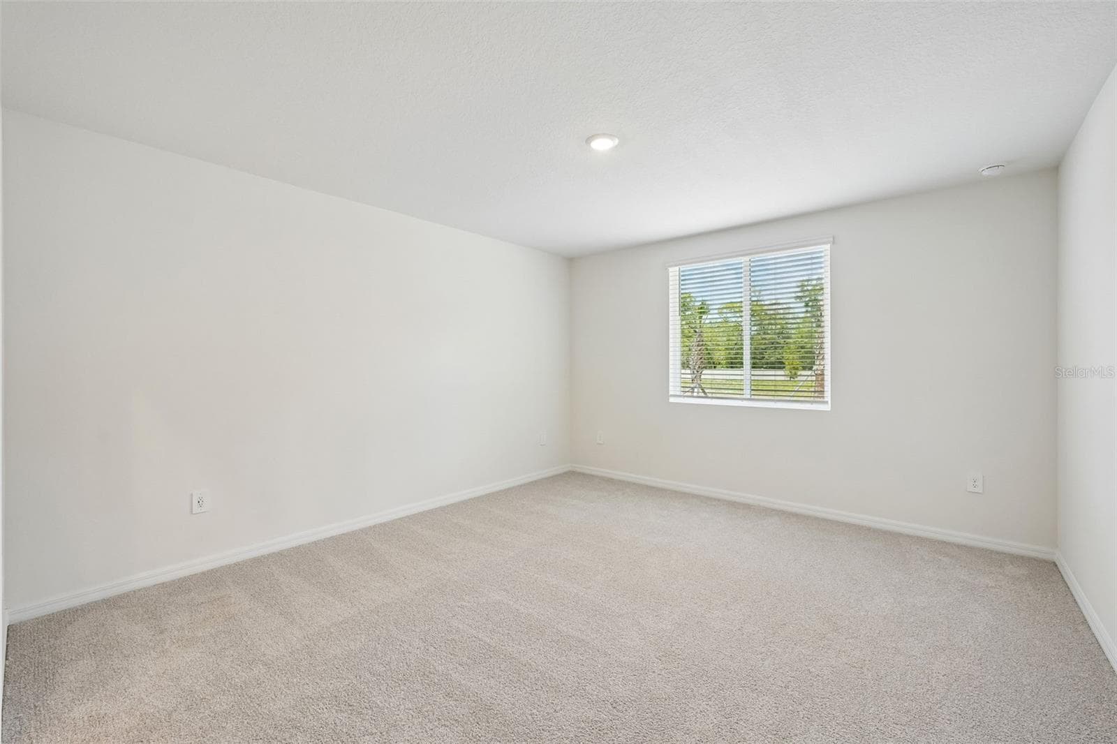 Single Family Residence at 13755 UMBER FOREST ST, HUDSON, photo 38 of 50