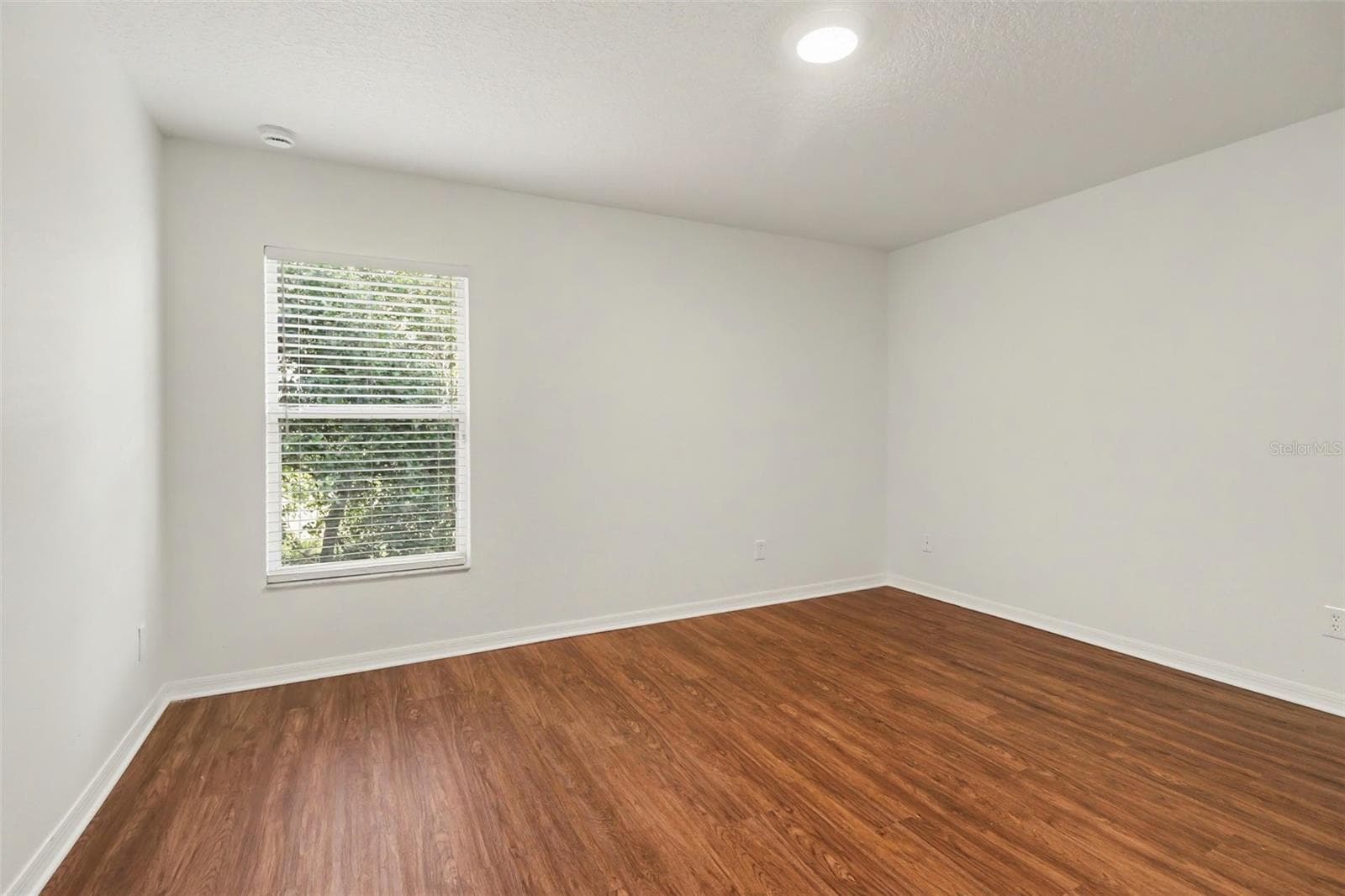 Single Family Residence at 1544 ALGONKIN LOOP, ORLANDO, photo 24 of 29