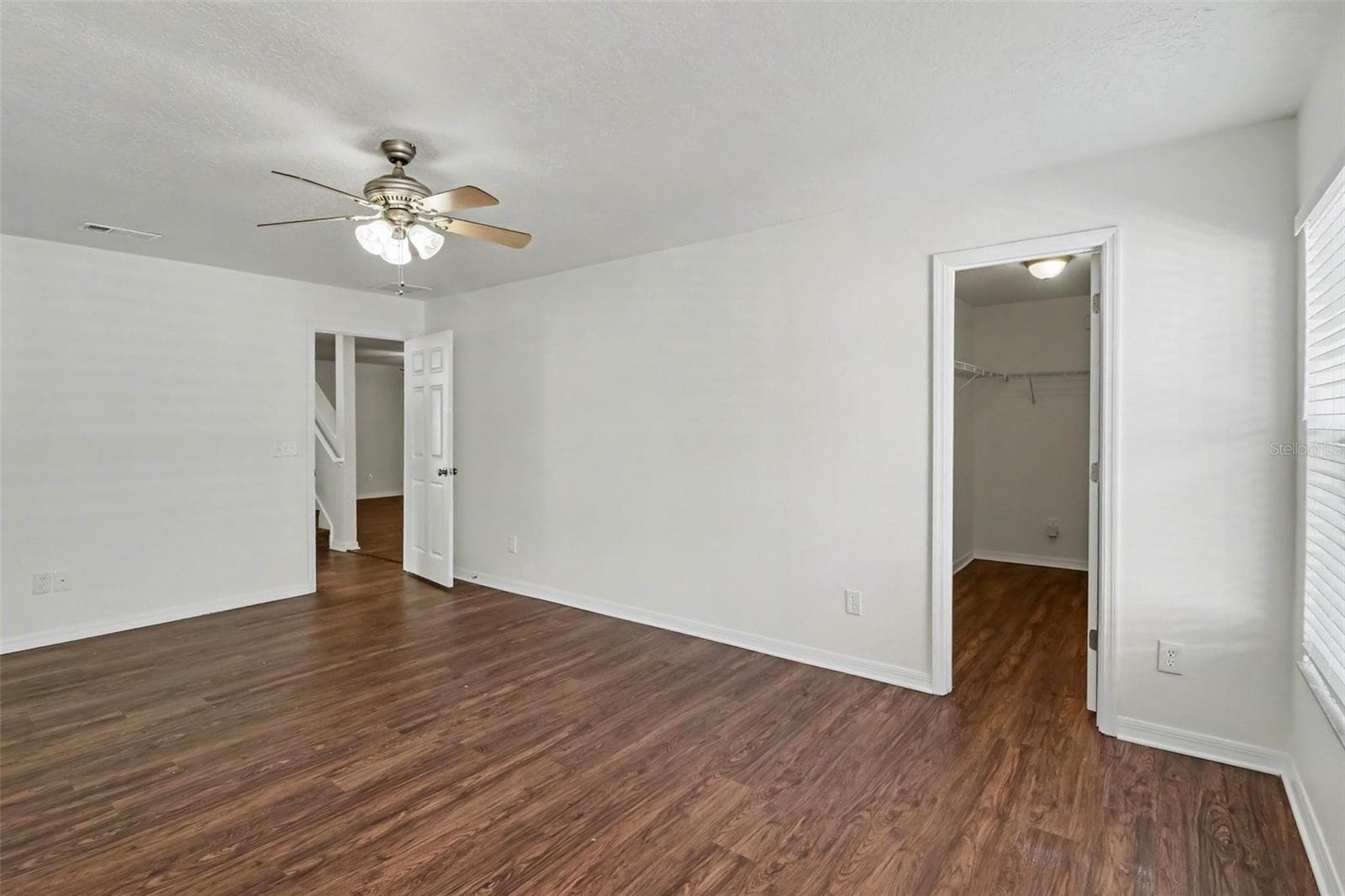Single Family Residence at 1544 ALGONKIN LOOP, ORLANDO, photo 12 of 29