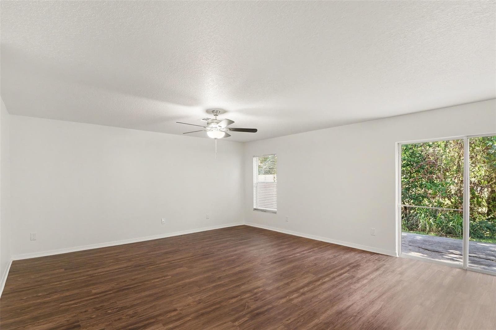 Single Family Residence at 1544 ALGONKIN LOOP, ORLANDO, photo 22 of 29