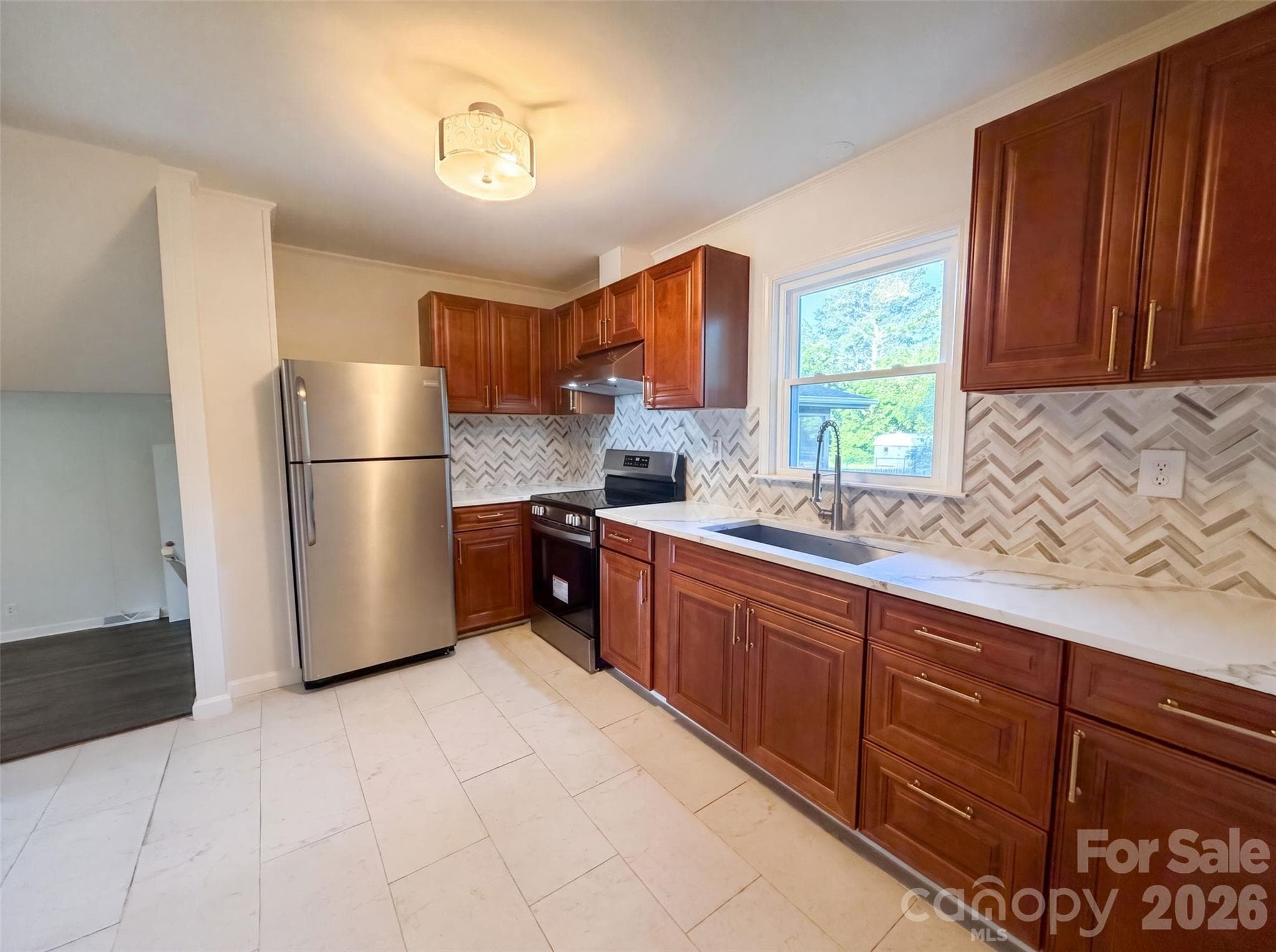 Single Family Residence at Rock Hill, photo 6 of 15