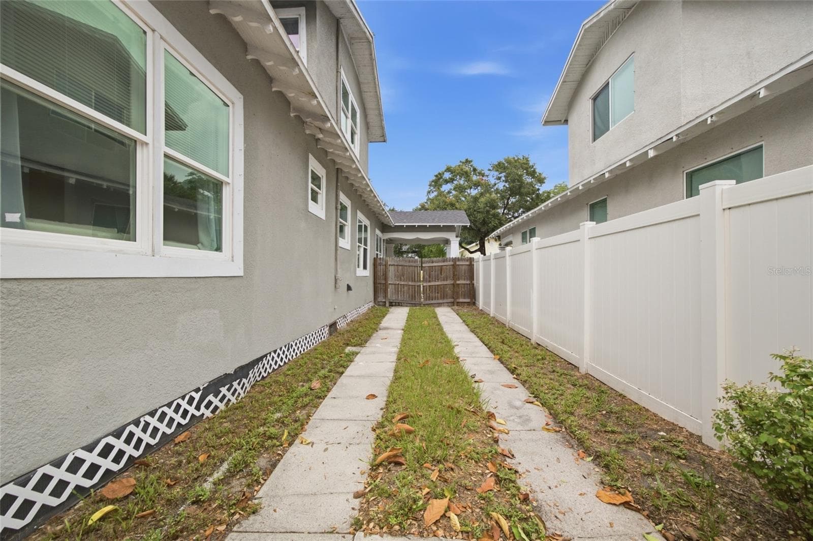 Single Family Residence at 2132 W BEACH ST, TAMPA, photo 18 of 22