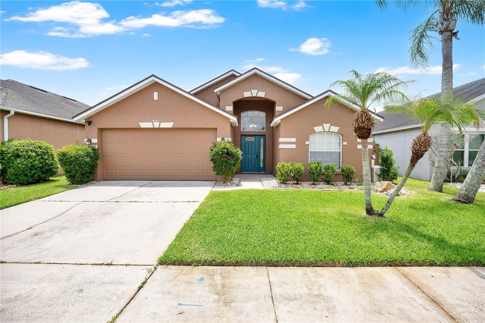 Single Family Residence at 14170 SUNRIVER AVE, ORLANDO, photo 2 of 49