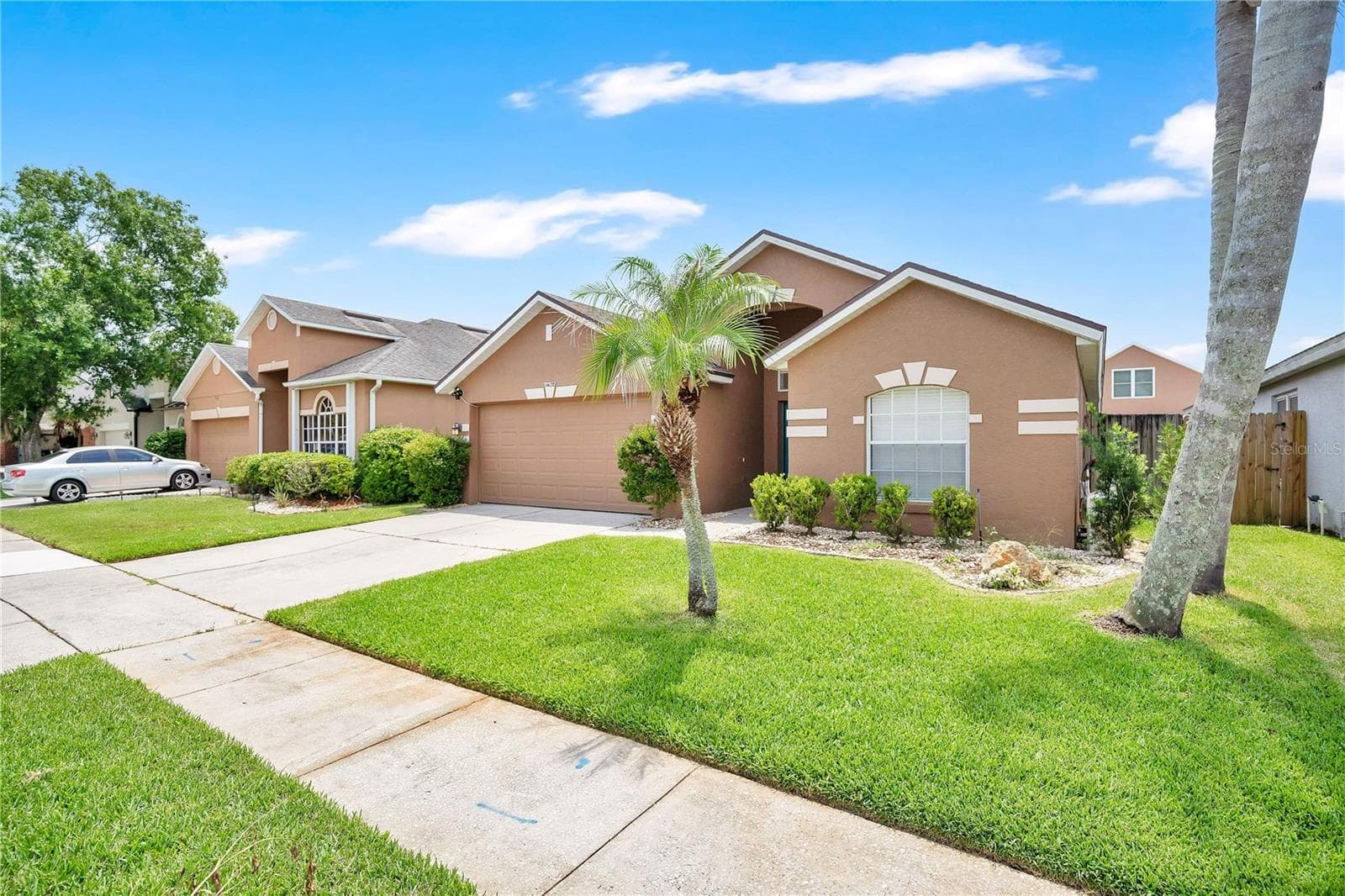 Single Family Residence at 14170 SUNRIVER AVE, ORLANDO, photo 3 of 49