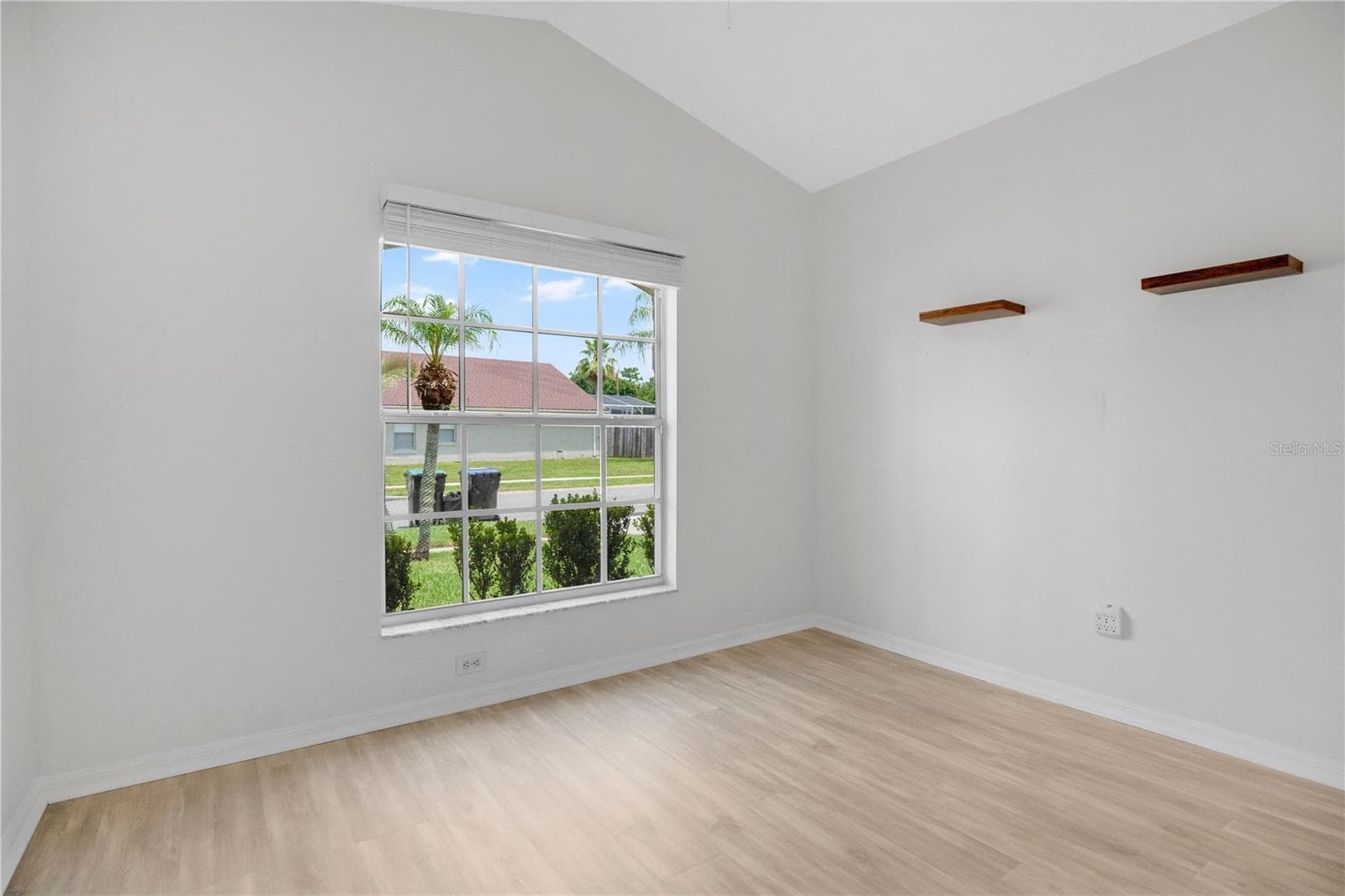 Single Family Residence at 14170 SUNRIVER AVE, ORLANDO, photo 22 of 49