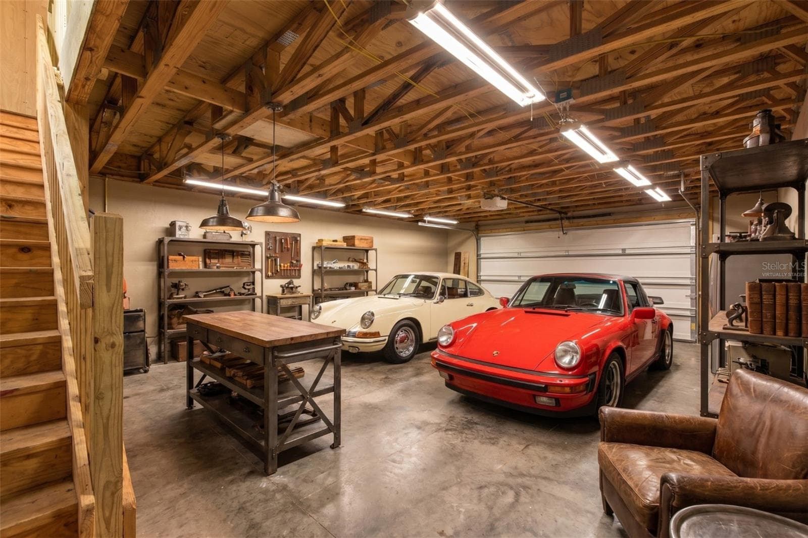 virtually staged - car collectors garage - 7102 MANDY LN, NEW PORT RICHEY