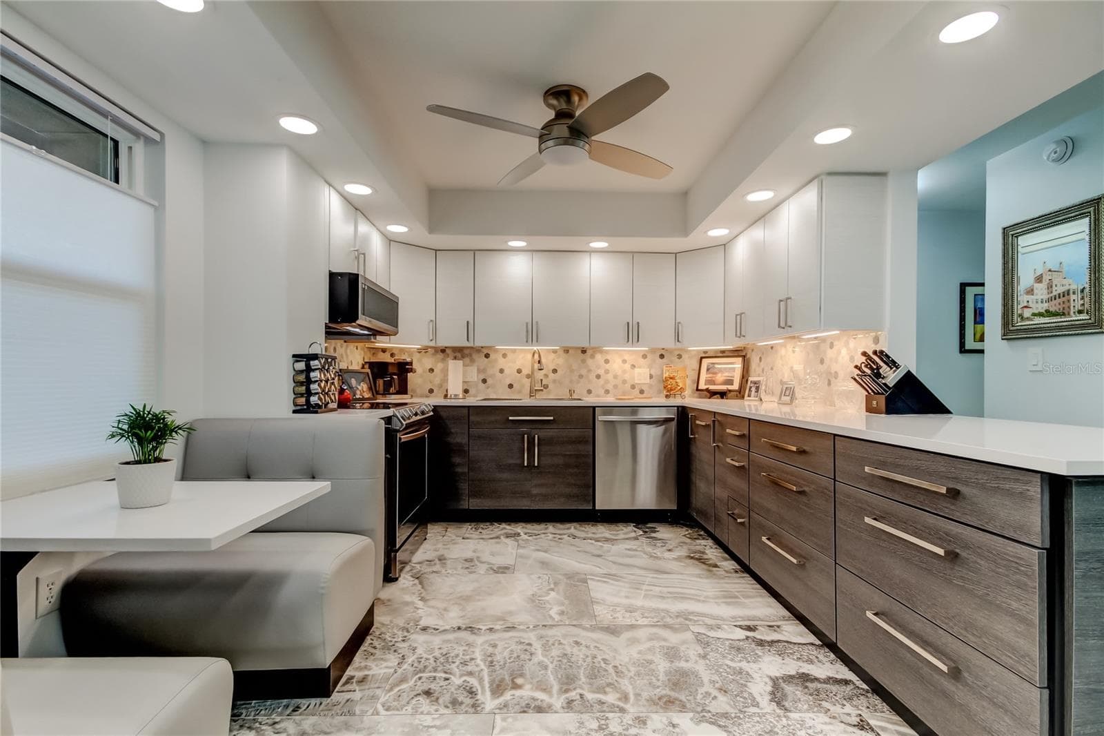 Condominium at 5200 BRITTANY DR S #204, ST PETERSBURG, photo 5 of 70