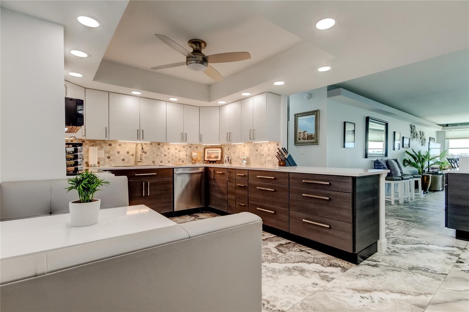 Condominium at 5200 BRITTANY DR S #204, ST PETERSBURG, photo 11 of 70