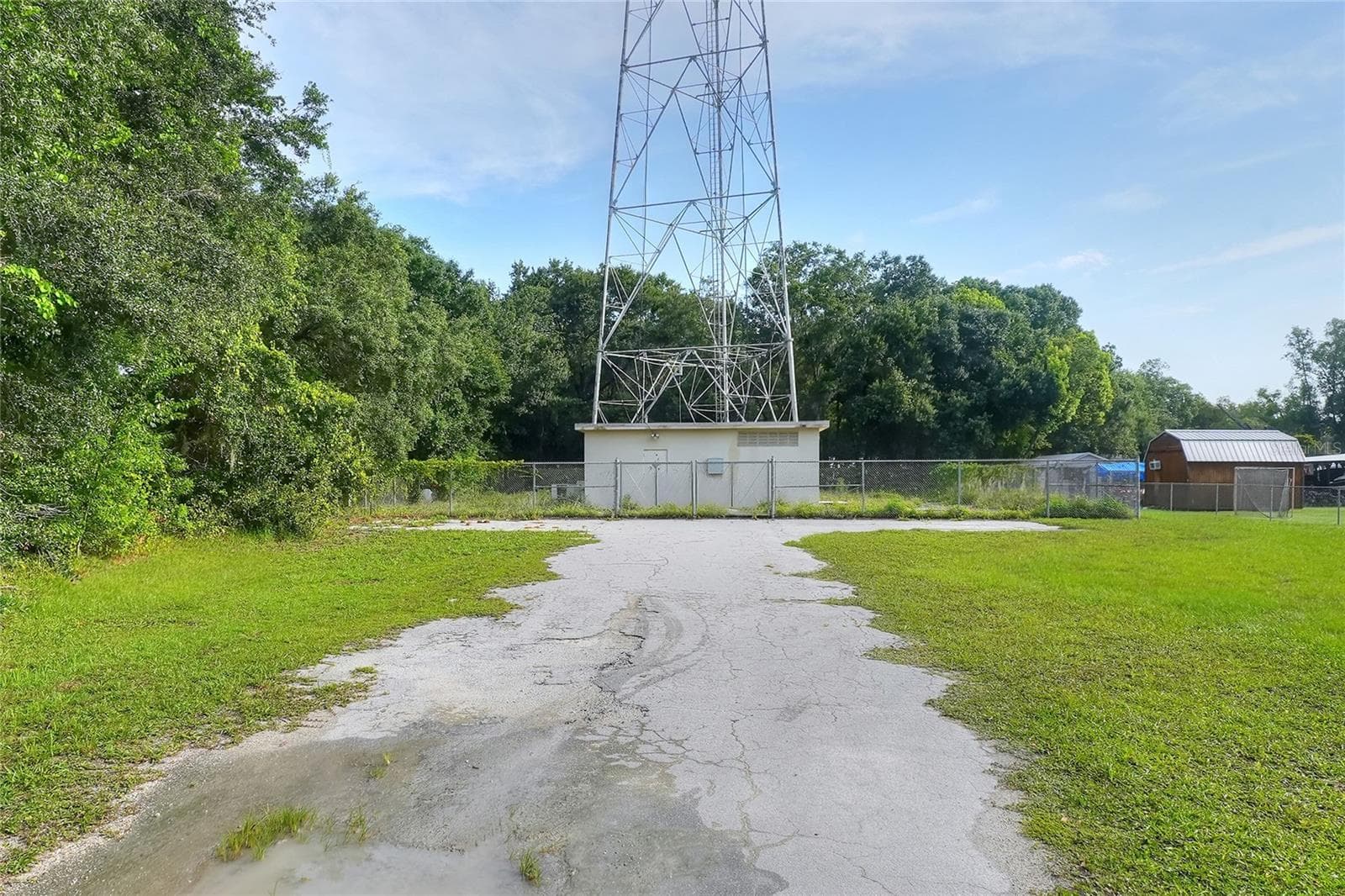 Business at 325 WILDER RD, LAKELAND, photo 13 of 16