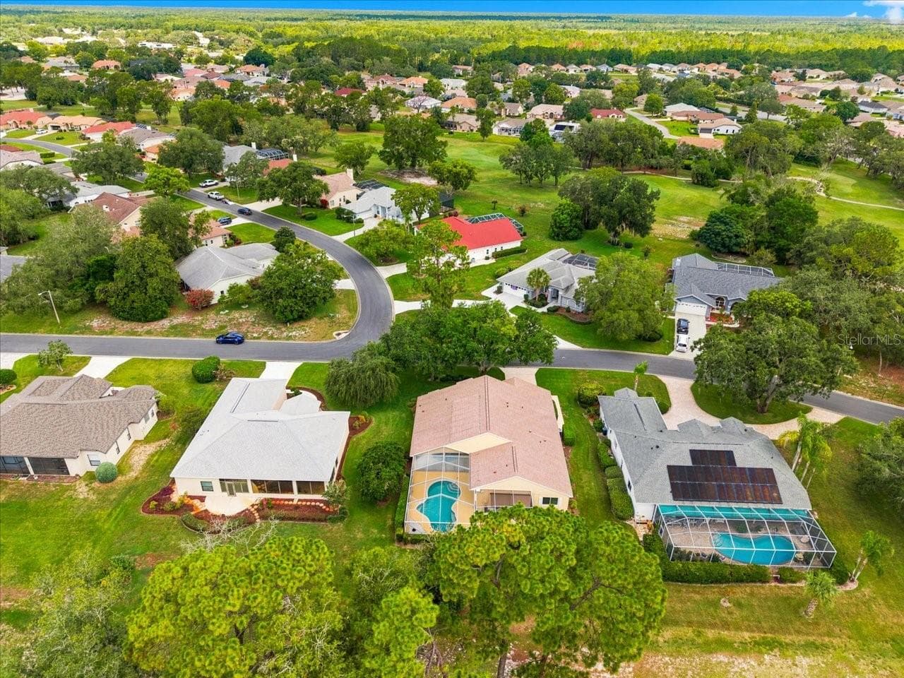 Single Family Residence at 9720 SOUTHERN BELLE DR, WEEKI WACHEE, photo 15 of 141