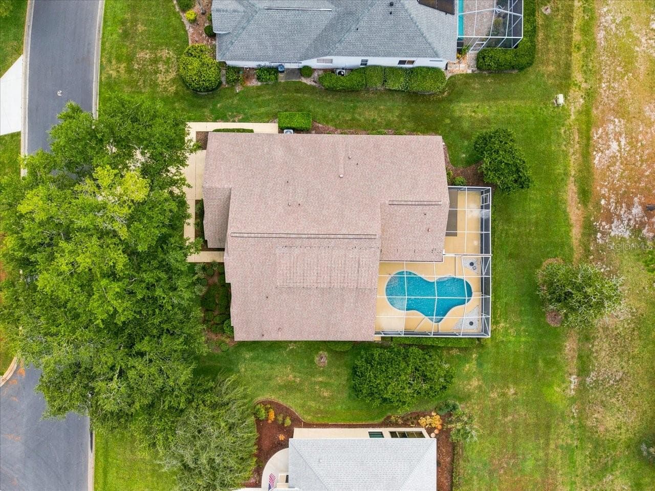 Single Family Residence at 9720 SOUTHERN BELLE DR, WEEKI WACHEE, photo 19 of 141