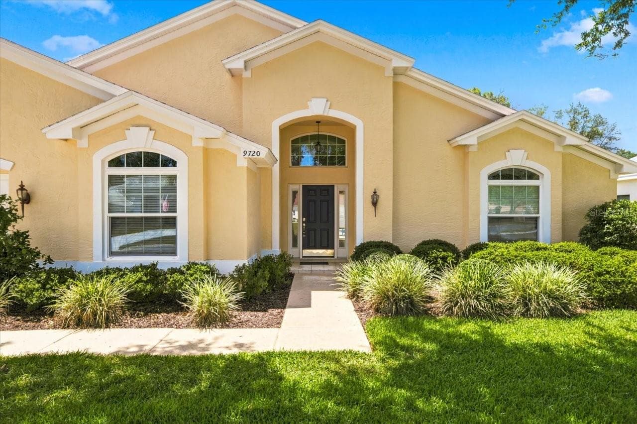 Single Family Residence at 9720 SOUTHERN BELLE DR, WEEKI WACHEE, photo 23 of 141