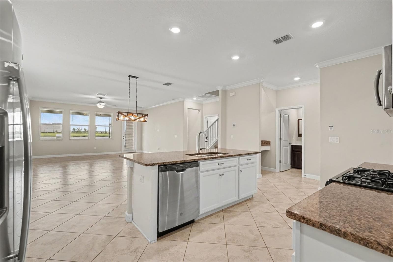 Single Family Residence at 9173 SHADYSIDE LN, LAND O LAKES, photo 5 of 31